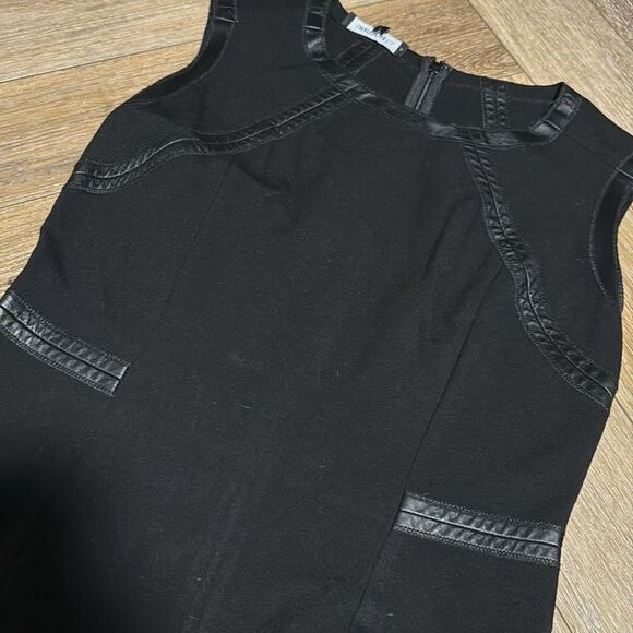 Lafayette 148 Sheath Dress - Picture 4 of 7